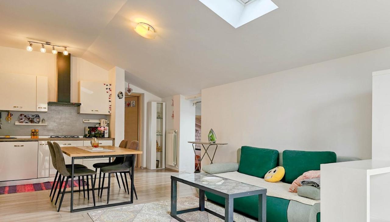 Erin Apartment