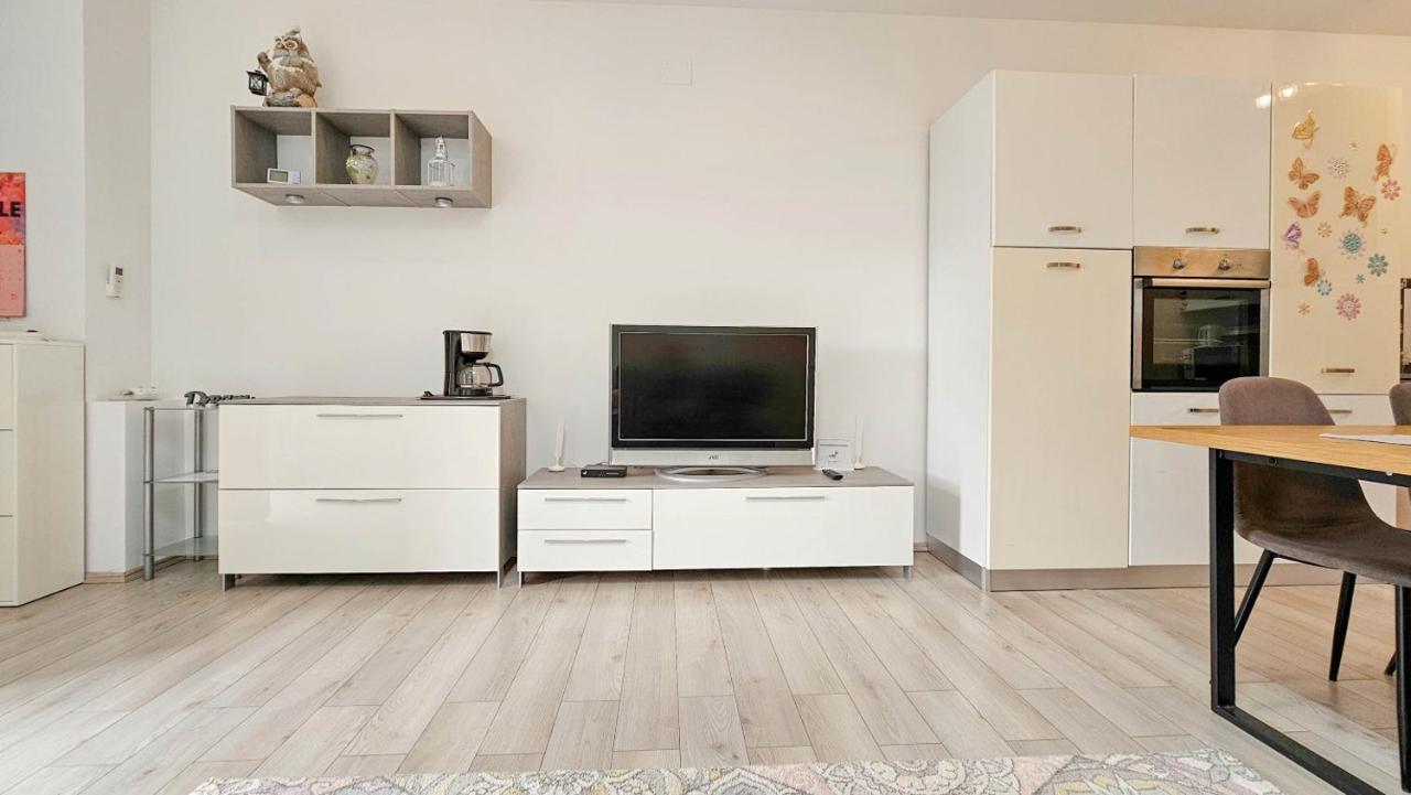 Erin Apartment