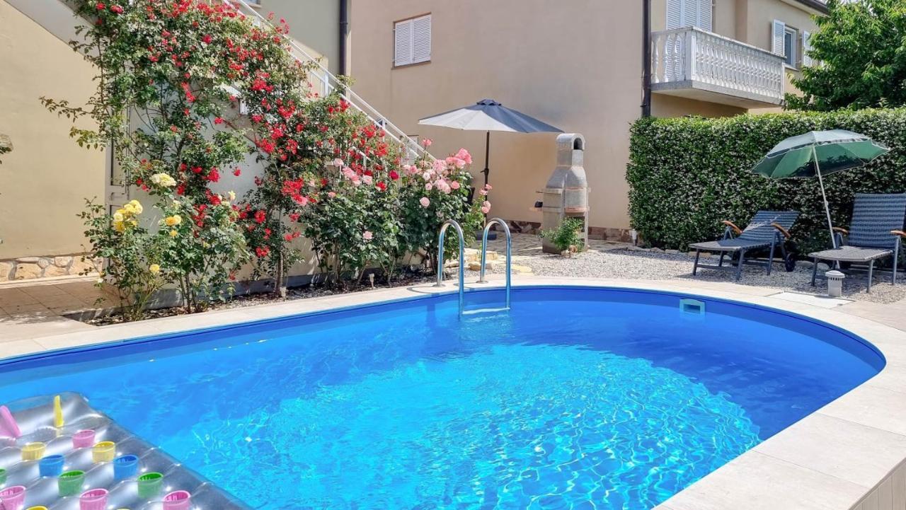 Erin Apartment